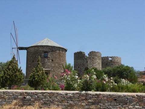 Kızlan'da taş yel değirmeni